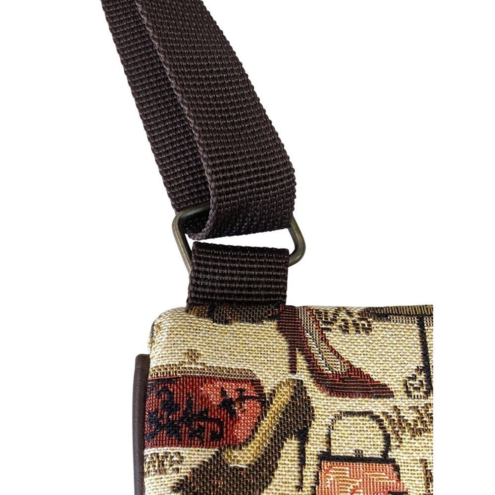 Vintage-Inspired Womens Crossbody Bag With Fashion Print Multiple Zipper Pockets - Picture 8 of 9